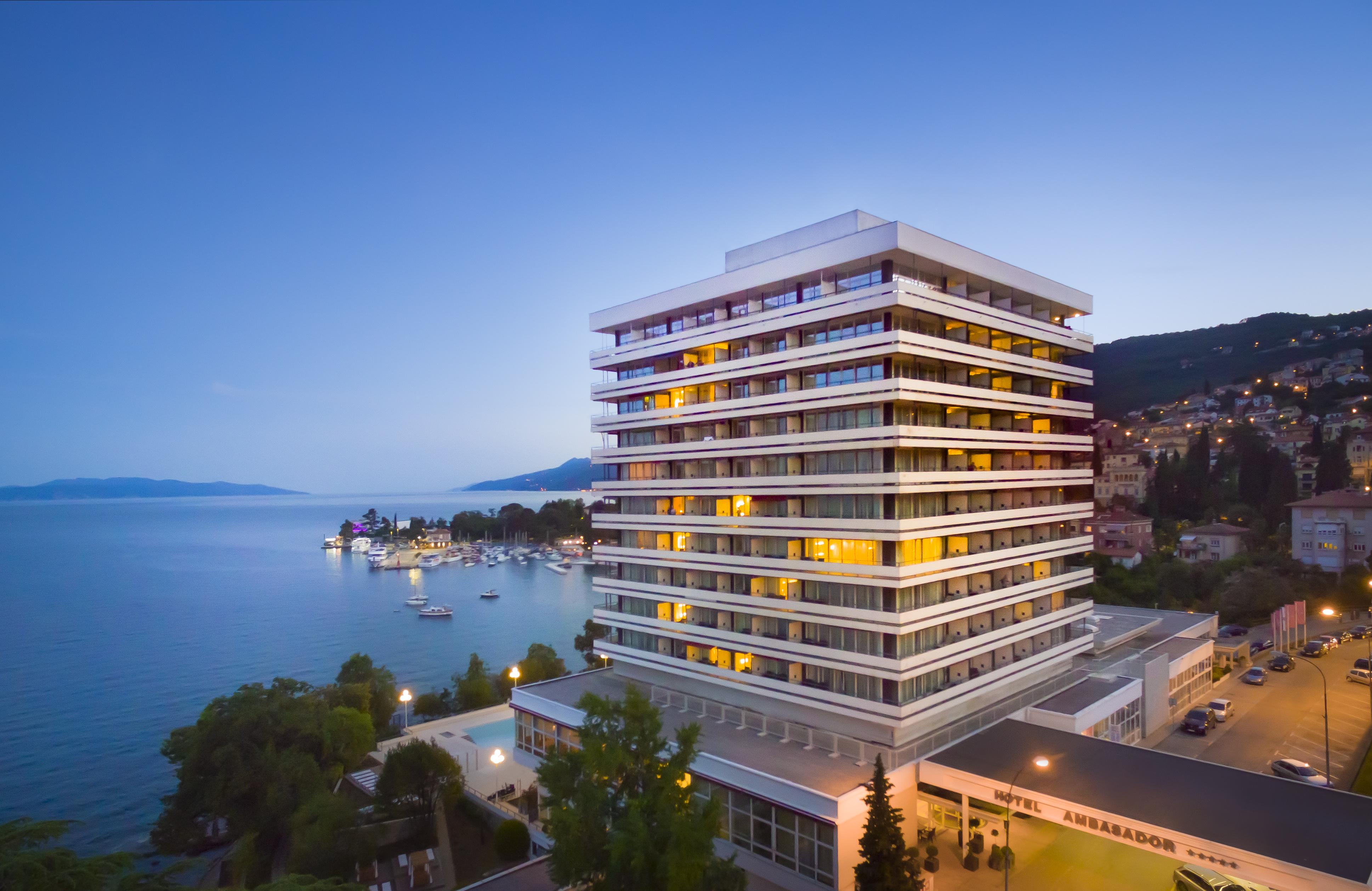 Hotel Ambasador - Liburnia Abbazia Esterno foto