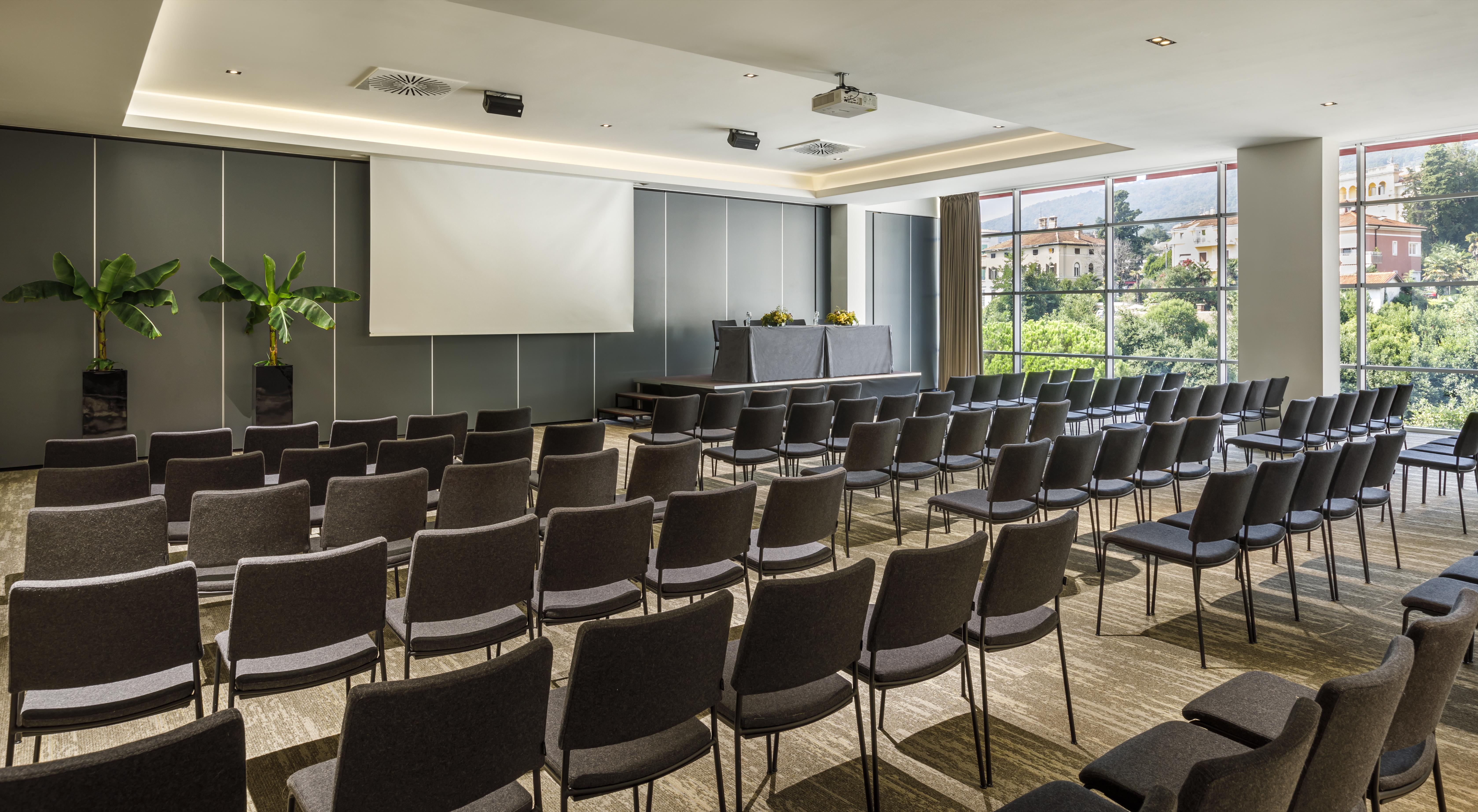 Hotel Ambasador - Liburnia Abbazia Esterno foto Meeting room